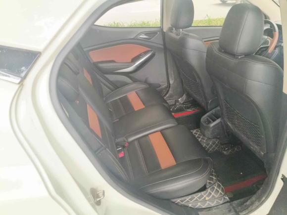 [西安·陕U] 二手比亚迪元2016款 1.5L 手动尊贵型