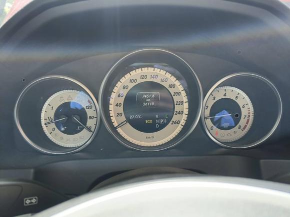 [上海·沪B] 二手奔驰奔驰E级2014款 E 200 轿跑版