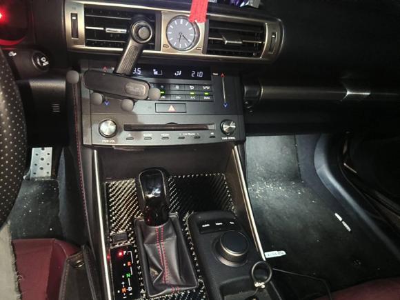 [广州·粤A] 二手雷克萨斯雷克萨斯IS2015款 200t F SPORT