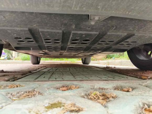 [无锡·苏B] 二手哪吒汽车哪吒V2022款 潮 400 Lite