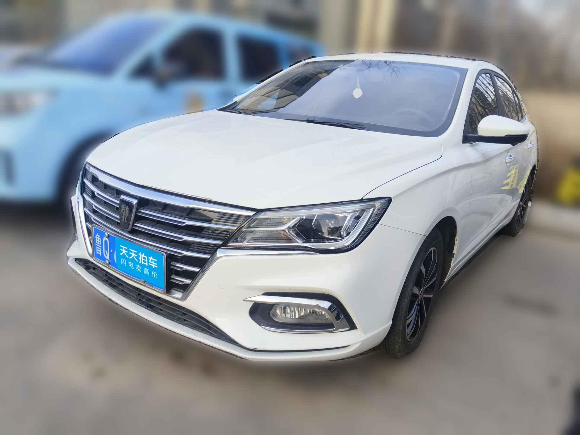 [青岛·鲁Q] 荣威荣威i52019款 1.5L 自动4G互联领豪旗舰版