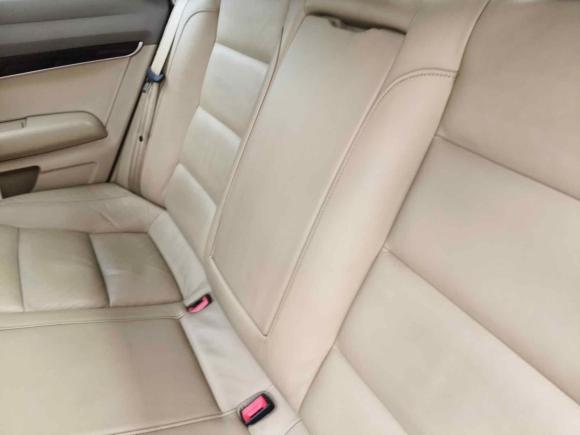 [成都·川A] 二手奥迪奥迪A6L2005款 4.2L quattro 至尊旗舰型
