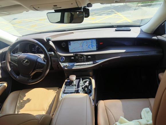 [南昌·赣A] 二手雷克萨斯雷克萨斯LS2020款 500h 卓越版 国VI