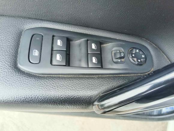 [武汉·鄂W] 二手标致标致4082014款 1.8L 自动豪华版