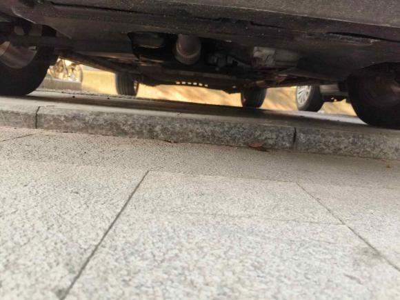 [上海·沪A] 二手上汽大通MAXUS上汽大通MAXUS EUNIQ 52020款 1.3T PLUG IN 豪华版