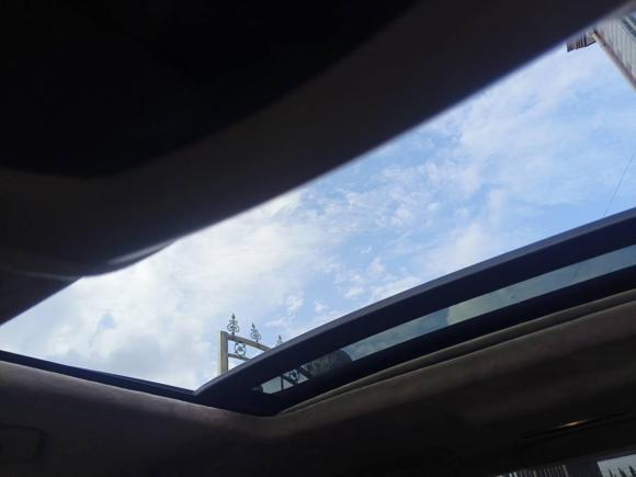 [上海·苏E] 二手宝马宝马5系2012款 523Li 领先型