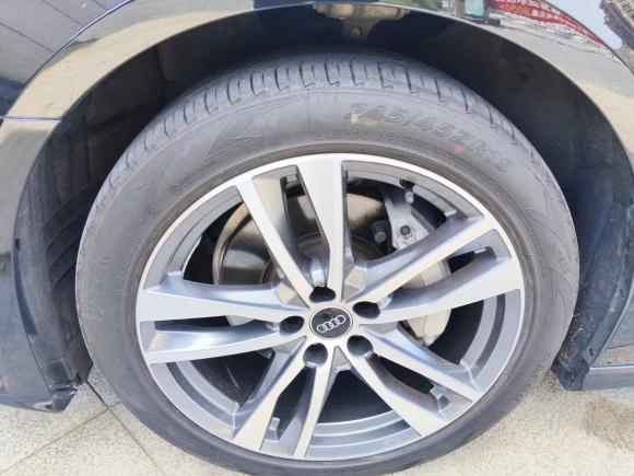 [上海·沪F] 二手奥迪奥迪A6L2023款 40 TFSI 豪华动感型