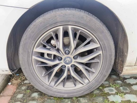 [武汉·鄂A] 二手比亚迪秦PLUS2021款 EV 500KM 豪华型