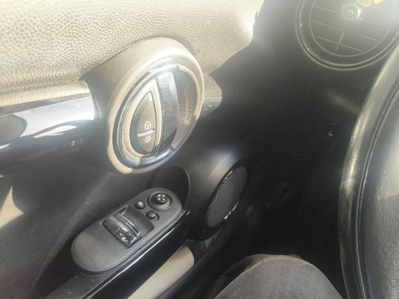 [上海·浙F] 二手MINIMINI2018款 1.5T COOPER 经典派