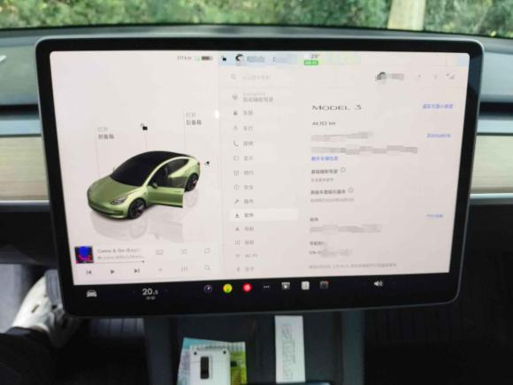 [无锡·苏B] 二手特斯拉Model 32022款 后轮驱动版