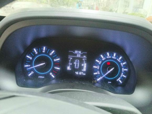 [上海·浙D] 二手奇瑞瑞虎32016款 1.6L 手动风尚版