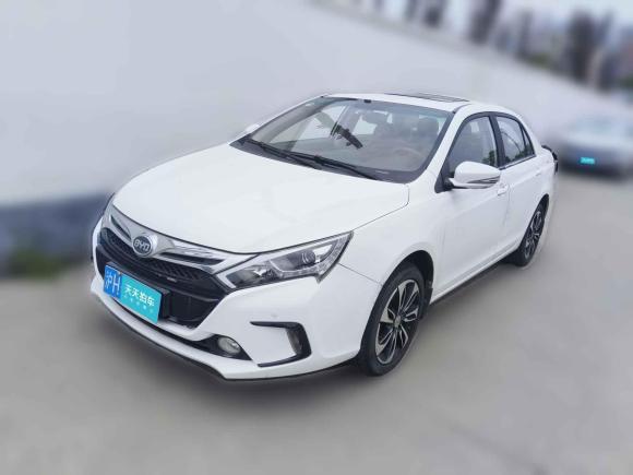 比亞迪秦新能源2015款 1.5T 雙冠旗艦Plus版「上海二手車」「天天拍車」