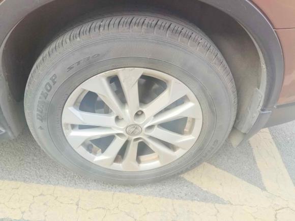 [济南·鲁A] 二手日产奇骏2014款 2.5L CVT领先版 4WD