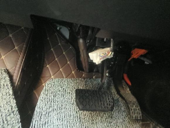 [青岛·鲁B] 二手奔腾奔腾B30EV2019款 EV400