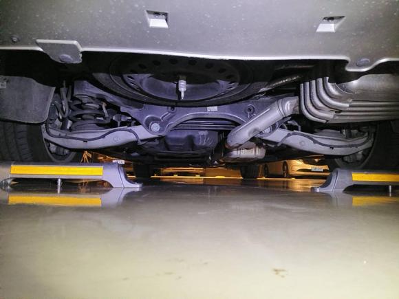 [上海·京N] 二手别克别克GL82023款 ES陆尊 豪华型