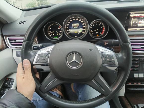 [无锡·苏N] 二手奔驰奔驰E级2014款 E 260 L 豪华型