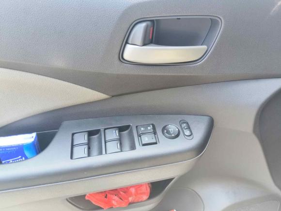 [广州·粤A] 二手本田本田CR-V2012款 2.0L 两驱都市版