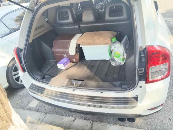 [南京·苏A] 二手Jeep指南者2012款 2.4L 四驱都市版