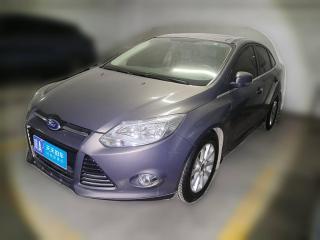 福特福克斯2012款 三厢 1.6L 自动尊贵型