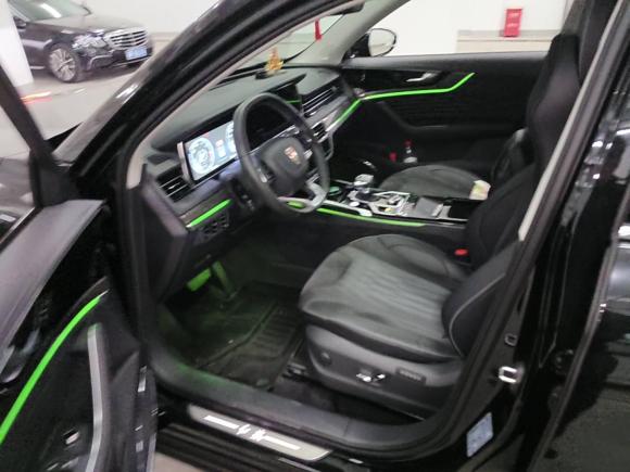 [南通·苏F] 二手红旗红旗HS52022款 2.0T 智联旗领版