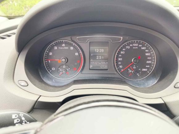 [杭州·浙A] 二手奥迪奥迪Q32016款 30 TFSI 时尚型