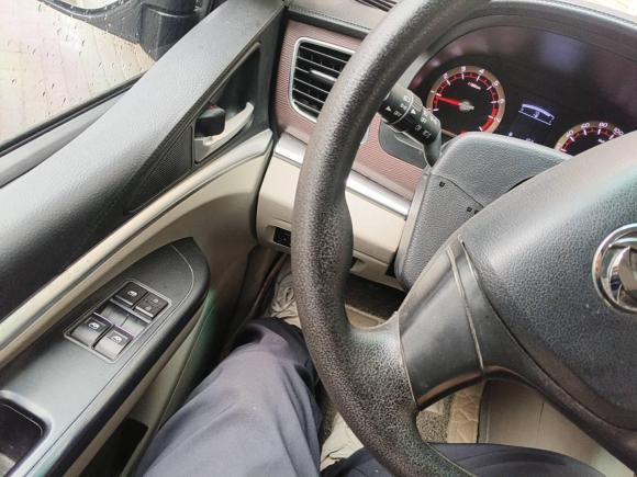 [嘉兴·浙F] 二手东风风行菱智2018款 M5L 1.6L 7座豪华型