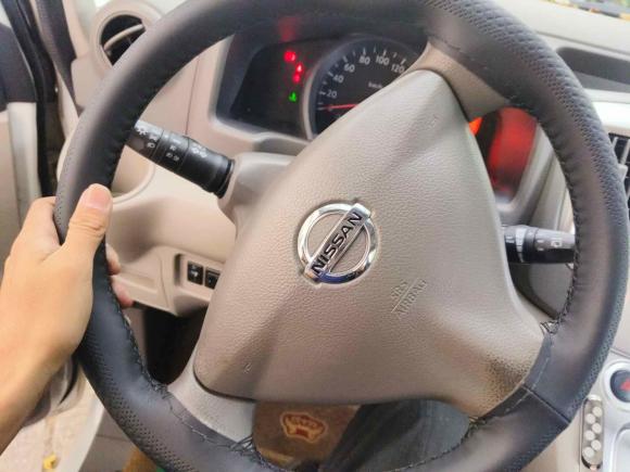 [深圳·粤B] 二手日产日产NV2002018款 1.6L CVT豪华型