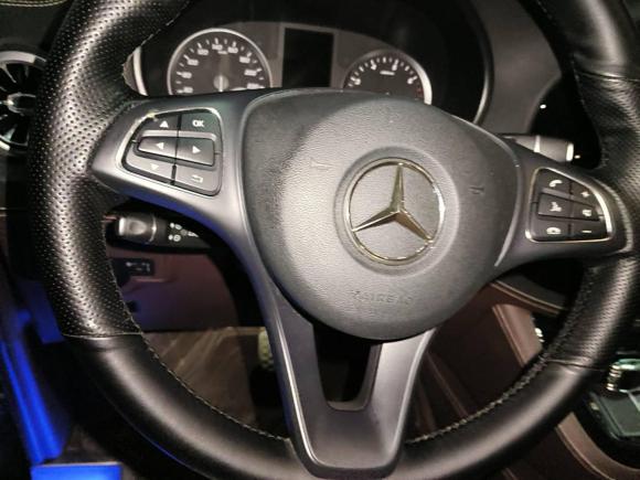 [济南·鲁A] 二手奔驰威霆2021款 2.0T 精英版 7座