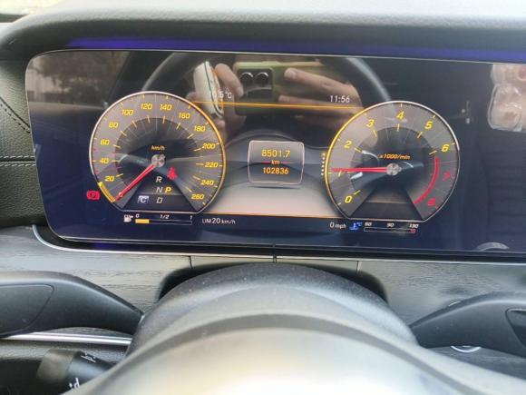 [上海·沪B] 二手奔驰奔驰E级2020款 E 300 L 运动豪华型
