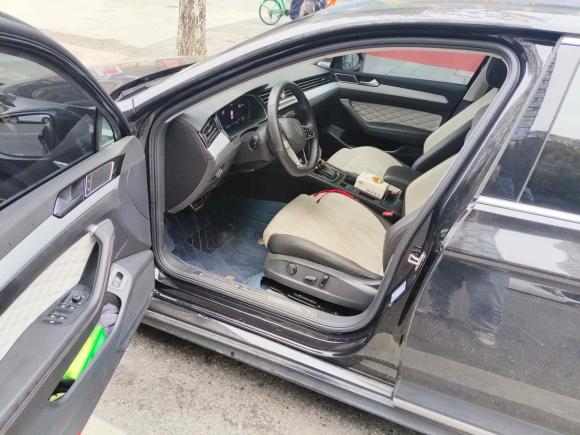 [成都·川G] 二手大众迈腾2023款 200万辆纪念版 330TSI DSG豪华型