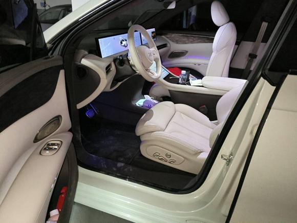 [上海·沪A] 二手智己汽车智己LS72025款 焕新版 Ultra