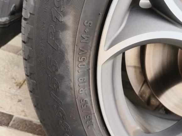 [上海·沪A] 二手阿尔法·罗密欧Stelvio斯坦维2020款 2.0T 280HP 赛道限量版