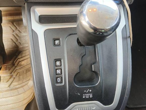 [广州·粤A] 二手Jeep指南者2014款 2.4L 四驱豪华版