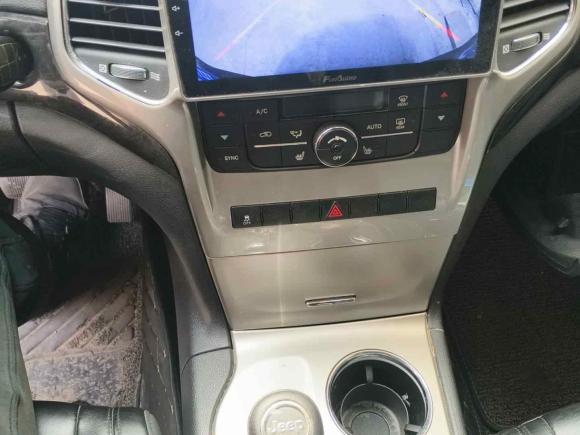 [青岛·鲁U] 二手Jeep大切诺基2011款 3.6L 舒适版