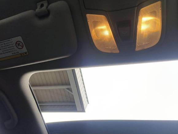 [义乌·贵H] 二手起亚起亚K52015款 2.0L 自动LUX