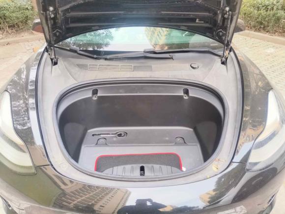 [上海·沪A] 二手特斯拉Model 32019款 标准续航后驱升级版