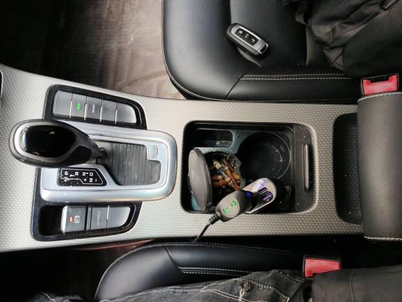 [上海·苏J] 二手吉利汽车帝豪GS2016款 运动版 1.3T 自动领尚型