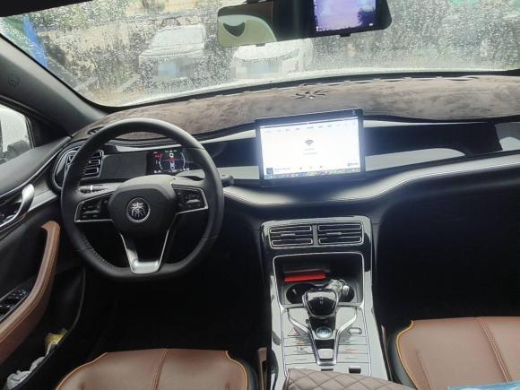 [广州·粤A] 二手比亚迪秦PLUS2021款 DM-i 120KM 尊贵型