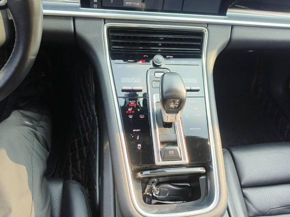 [上海·沪B] 二手保时捷Panamera2017款 Panamera 行政加长版 3.0T