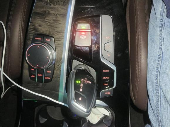 [西安·陕A] 二手宝马宝马X32018款 xDrive30i 领先型 M运动套装 国VI