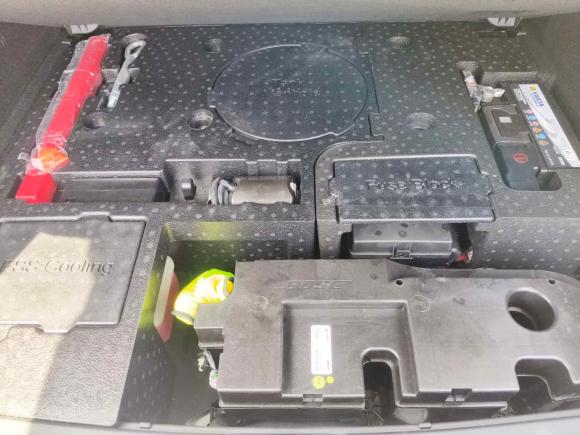 [上海·沪A] 二手荣威荣威RX5 eMAX2020款 500PHEV 智能座舱旗舰版