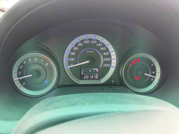 [深圳·粤P] 二手本田锋范经典2012款 1.5L 自动精英版