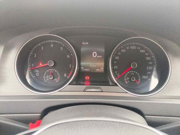 [无锡·苏B] 二手大众高尔夫2015款 1.4TSI 手动舒适型