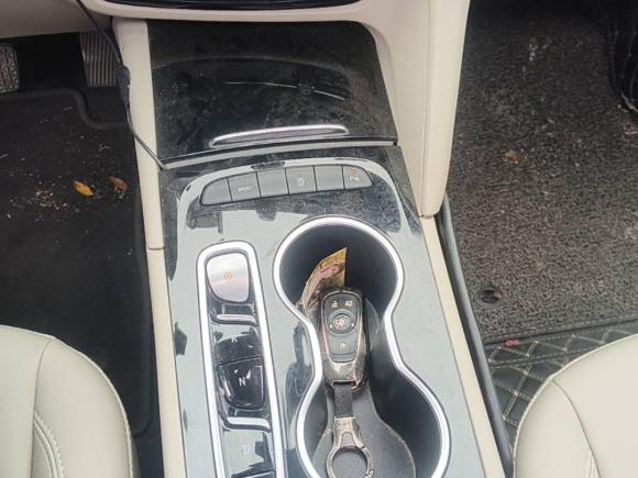 [武汉·鄂A] 二手别克君威2020款 552T 精英型