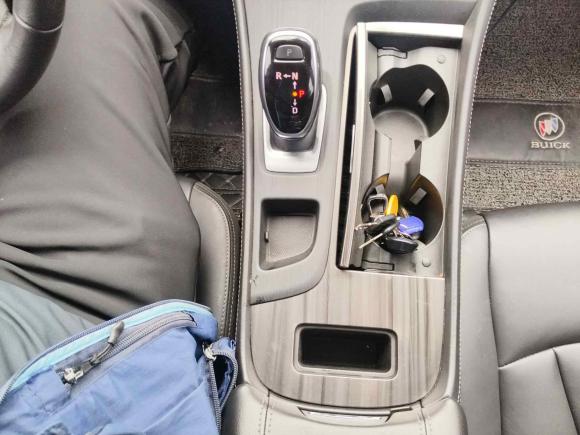 [上海·沪C] 二手别克君越2021款 552T 豪华型