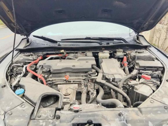 [无锡·苏B] 二手本田思铂睿2017款 混动 2.0L 净驰版