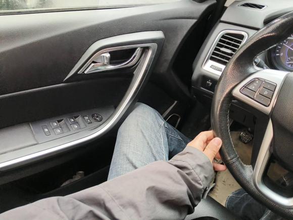 [杭州·浙A] 二手江铃域虎72016款 2.4T两驱豪华版JX4D24