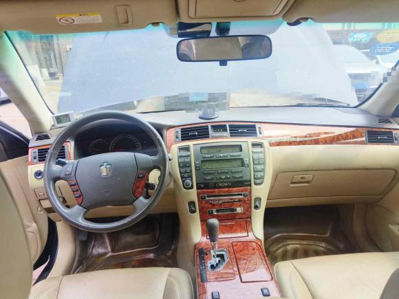 [常州·沪C] 二手丰田皇冠2006款 2.5L Royal 真皮版