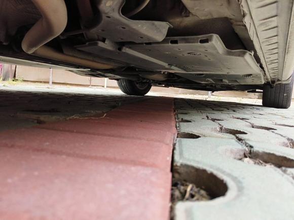 [武汉·鄂A] 二手丰田卡罗拉2017款 改款双擎 1.8L E-CVT精英版