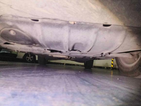 [武汉·鄂A] 二手Jeep自由光2017款 2.4L 领先版